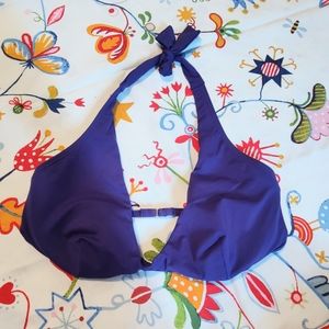 Victoria's Secret swim top in 34d